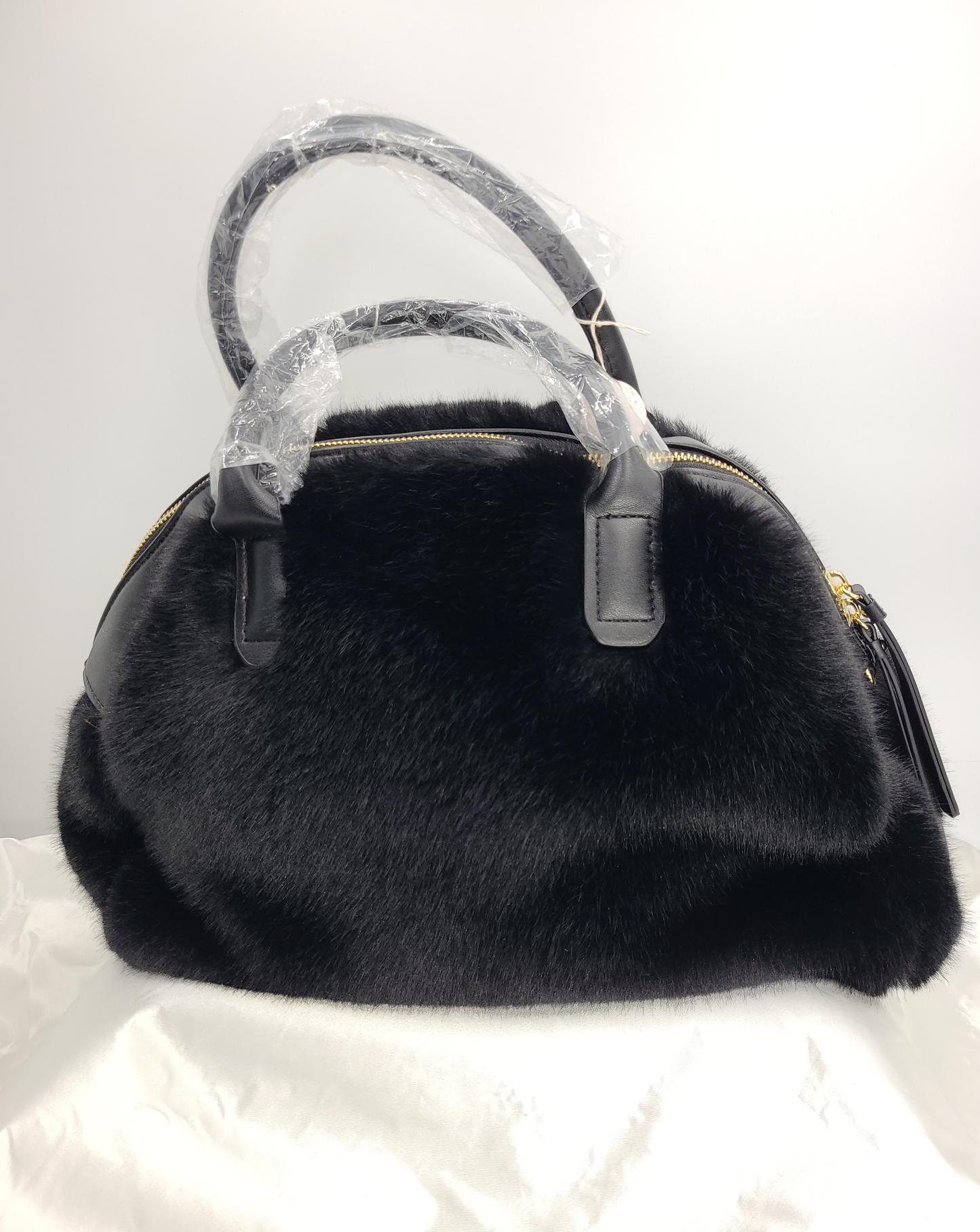Dome Fur Bag