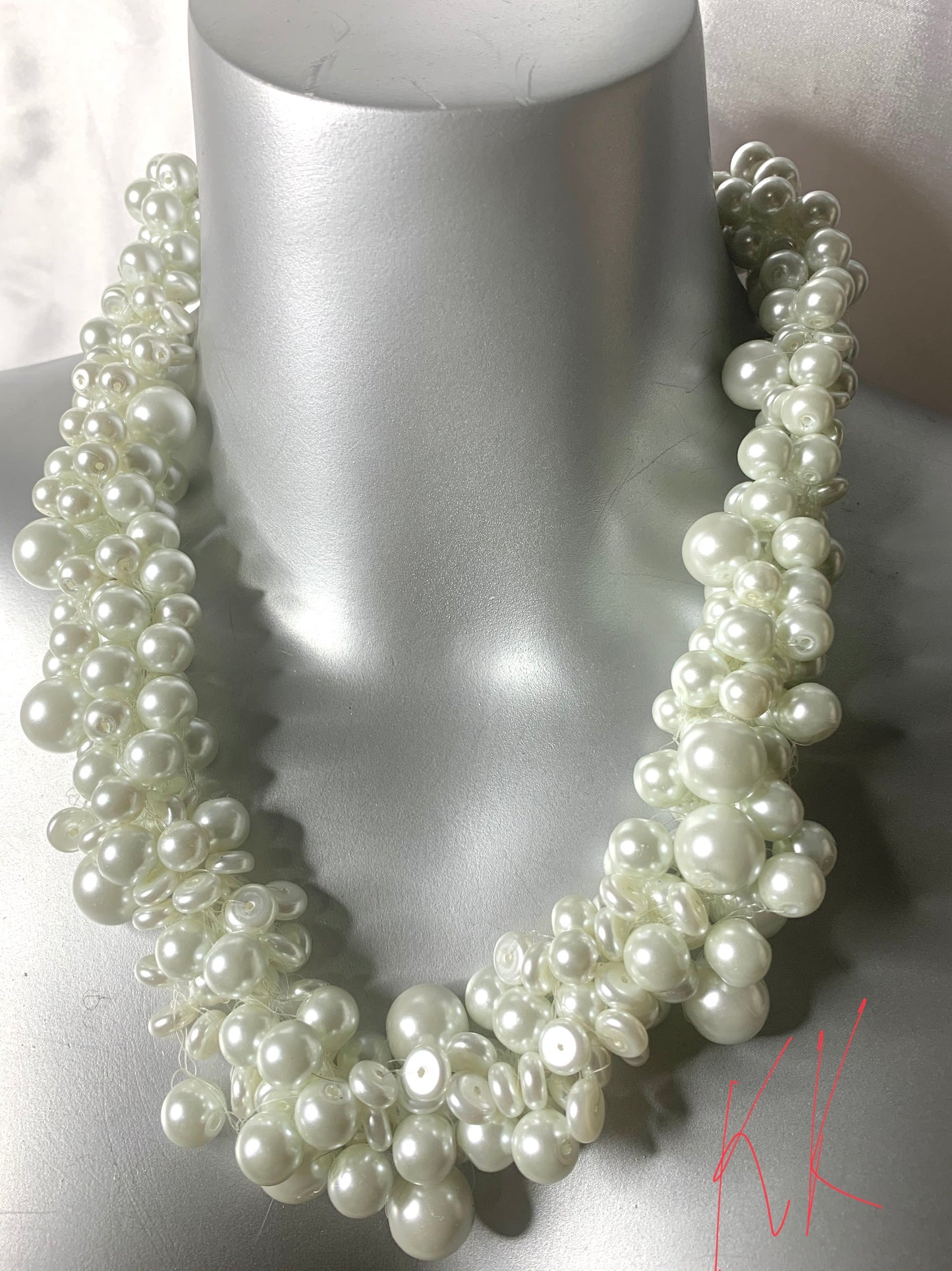 Pearl Entanglement