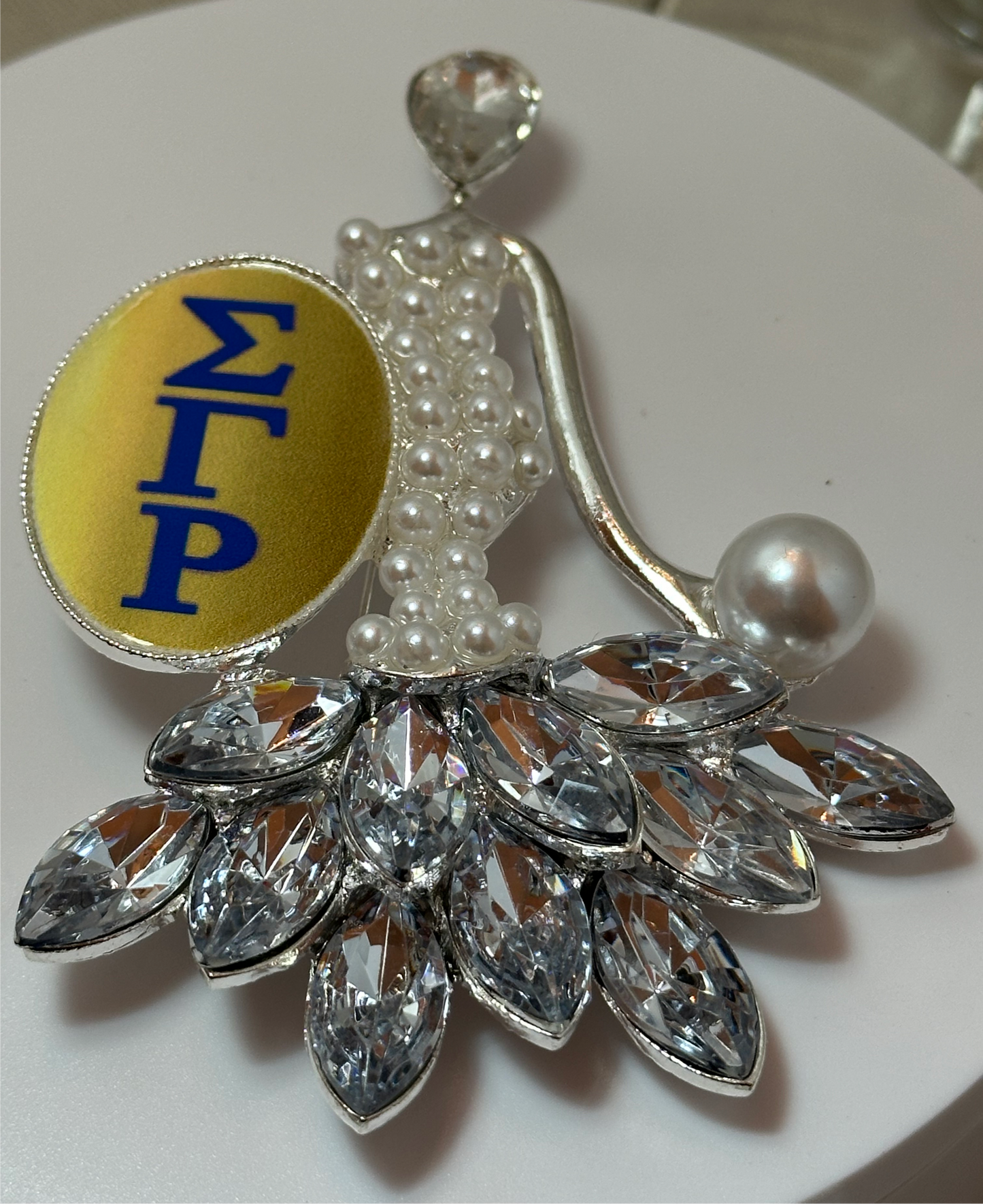 Diva Brooch, customized